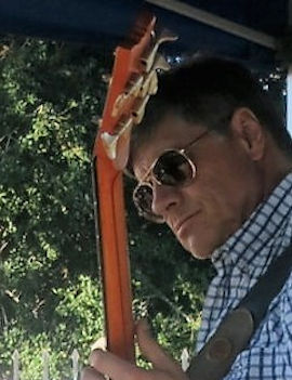 Tom Josa-bass & vocals